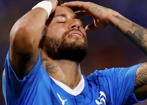 最完美的2024,内马尔去年仅出场42分钟,却收入1.01亿美元,揭秘足球界的惊人神话!