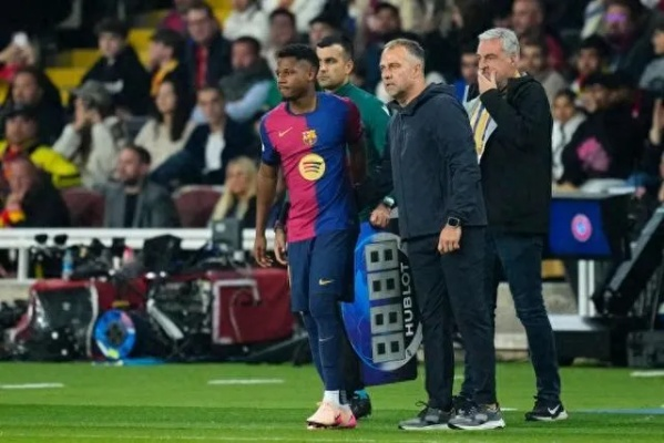 决赛阴影笼罩,法蒂缺席成疑?巴萨离队大门悄然开启,新赛季战略调整或已启动!