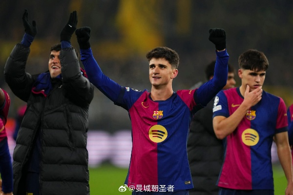 巴萨临时注册奥尔莫和维克托,西超杯决赛二将携手出战,球队实力再添强援