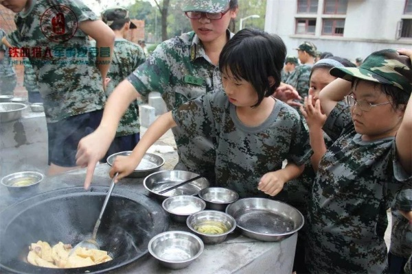 团队精神铸就辉煌—我们为何不依靠个人独木难支，共同铸就25或30球奇迹