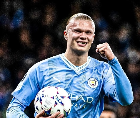 哈兰德在曼城遭遇职业生涯瓶颈，解约金高达1.5亿镑！未来去向引热议