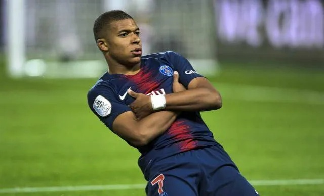 足坛风云变幻，4位1.8亿先生身价再创新高，姆巴佩恐跌出亿元行列