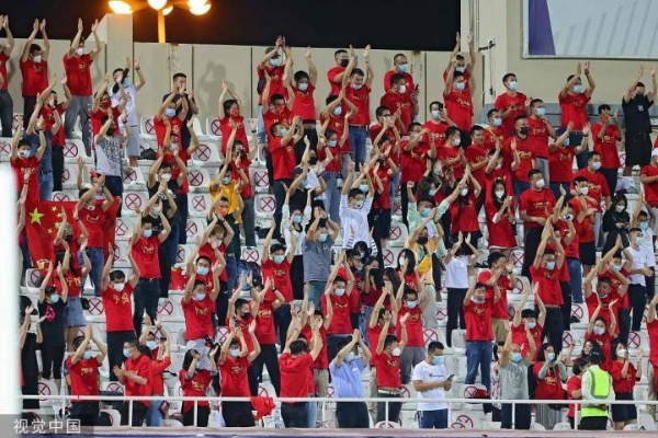 津媒热议，国足队内氛围焕然一新，凝聚力迈向新高！